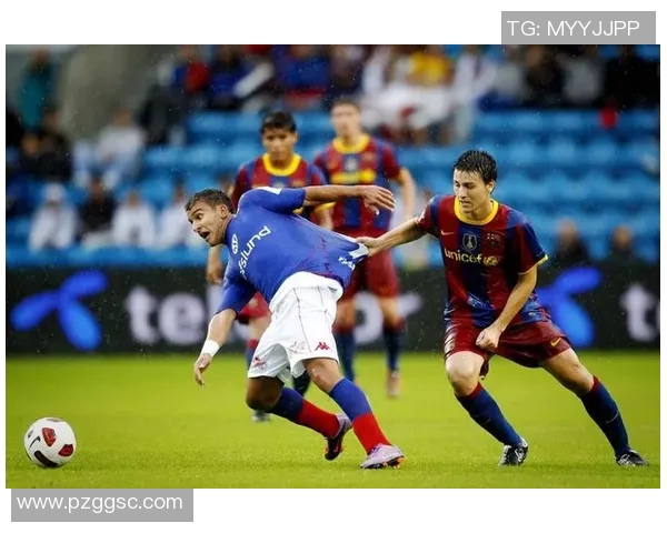 瓦勒伦与萨尔普的精彩对决揭示了足球战术的博弈与团队合作的重要性